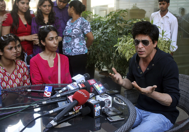 Shah Rukh Khan speaks to the media following the Wankhede Stadium controversy - May 17, 2012