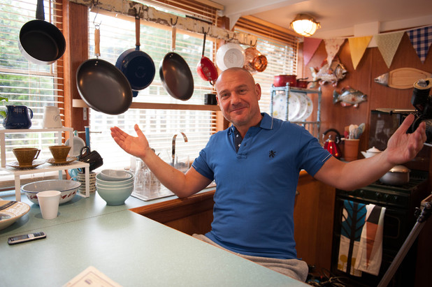Hollyoaks: Behind the scenes on the Savages' boat