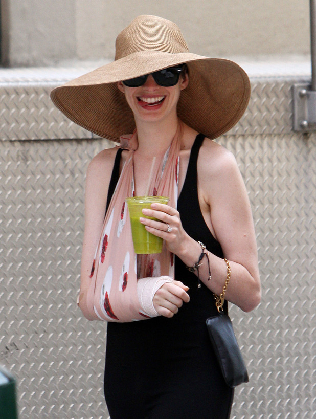 Anne Hathaway