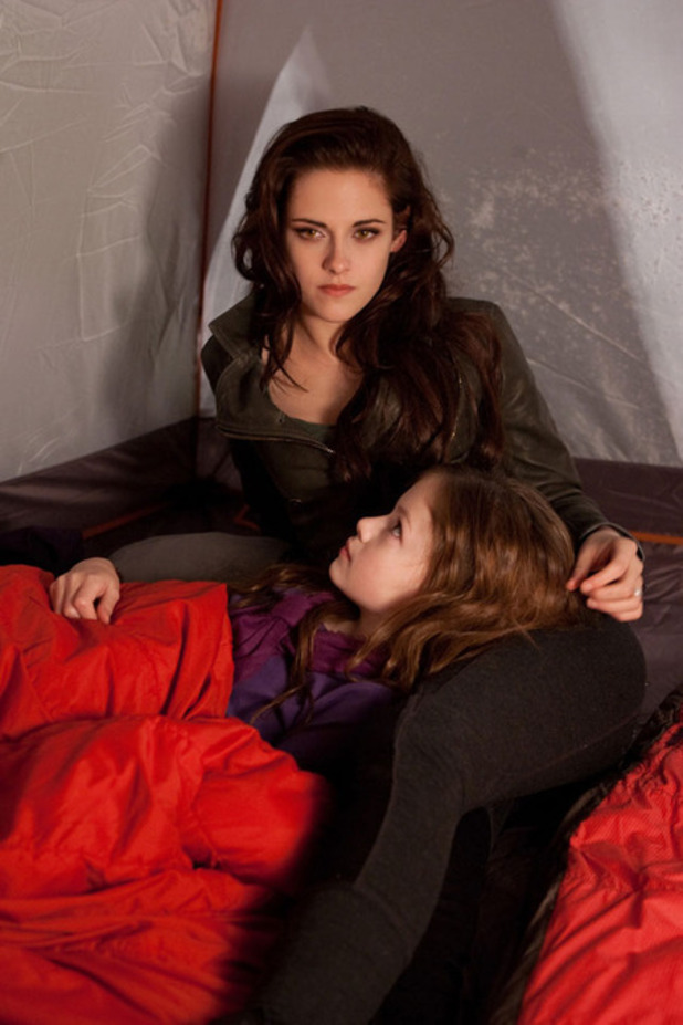 Twilight: Breaking Dawn - Part 2 Kristen Stewart Mackenzie Foy