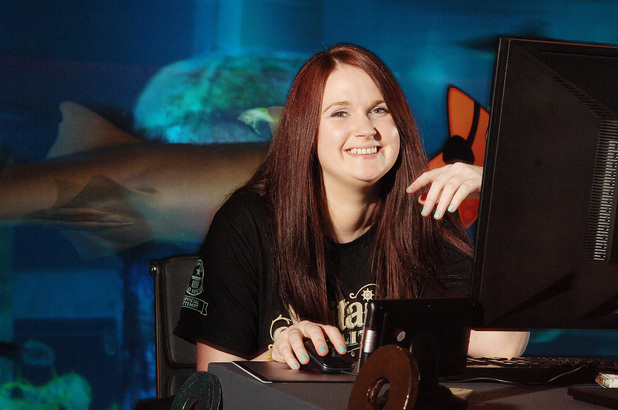 Laura Rich attempts to set the world record