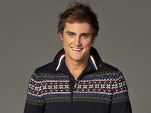Chris Milligan as Kyle Canning