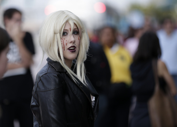 Fan Waiting