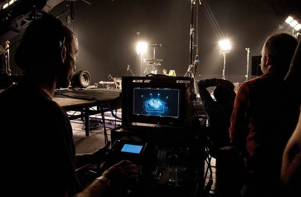 Maccabees use hacked Kinect for 3D video