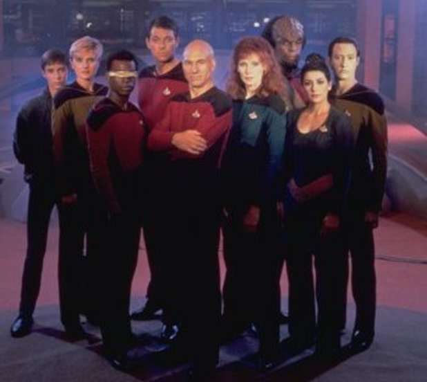 Star Trek: The Next Generation cast photo