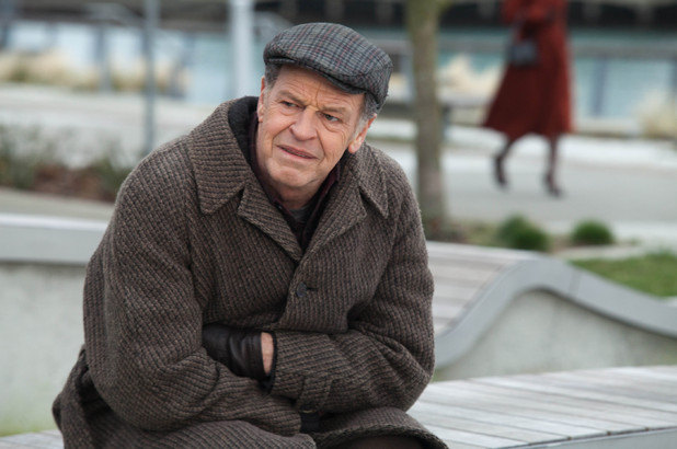 John Noble in the season 4 finale of 'Fringe'