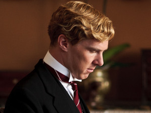 Parades End S01E01: Christopher