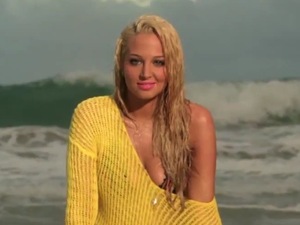 Tulisa in 'Live It Up' music video.