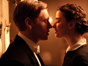 Downton Abbey S03E02: Matt Milne as Alfred, Lucille Sharp as Reed