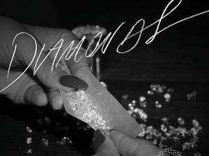 Rihanna 'Diamonds' single artwork.