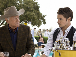 Dallas S01E04 - 'The Last Hurrah': Larry Hagman as J.R. Ewing and Josh Henderson as John Ross Ewing