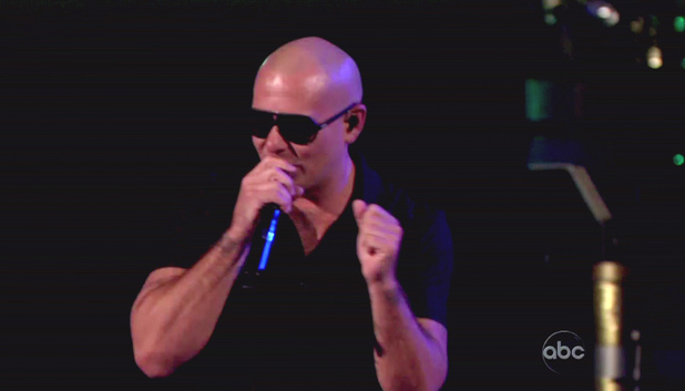 Dancing With The Stars S15E02: Pitbull