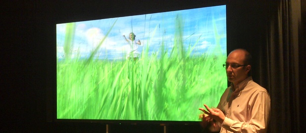 Demonstration of Sony's new 84-inch 4K TV (Bravia KD-84X9005)