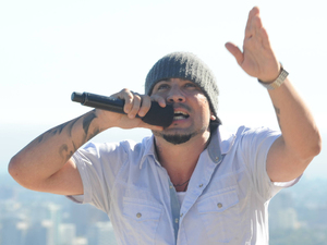 The X Factor USA: Vino Alan at Judges' Houses
