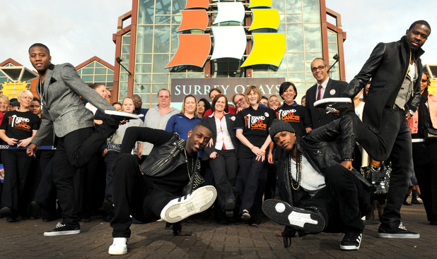 Flawless join record attempt for 'most people standing on one leg'