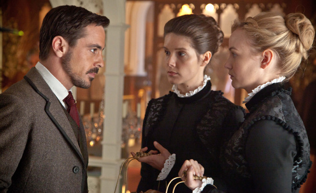 Moray Emun Elliott Clara Sonya Cassidy Denise