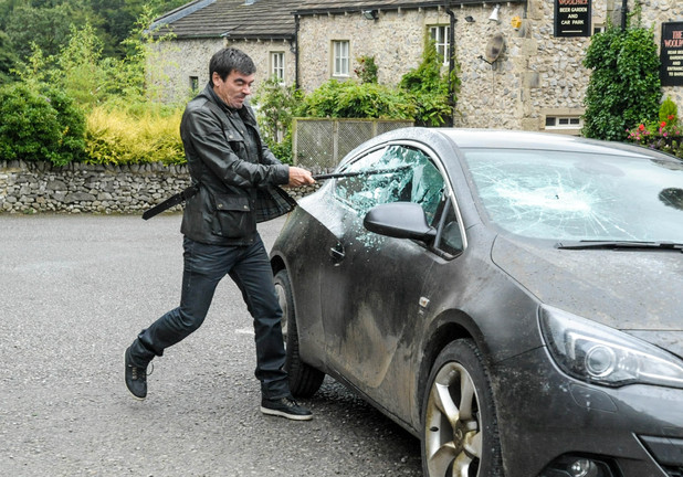 Cain Dingle wants revenge in Emmerdale