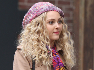 Anne Sophia Robb shooting on location for The Carrie Diaries.
