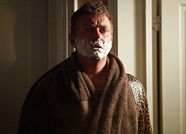 EastEnders: 4529: 2012-11-09