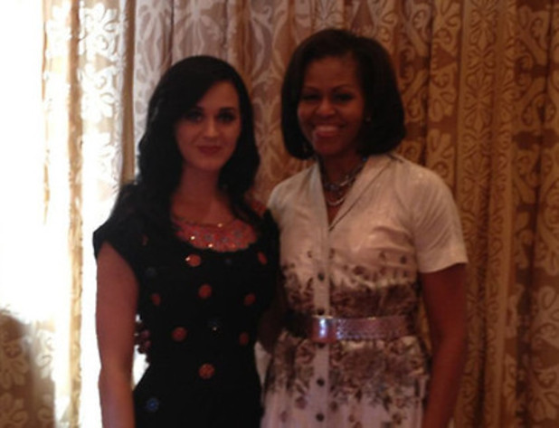 NOW my bday is complete! Lunch with @MichelleObama #chicvote 