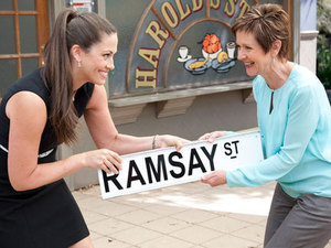 Nicola Charles as Sarah Beaumont and Jackie Woodburne as Susan Kennedy in Neighbours.