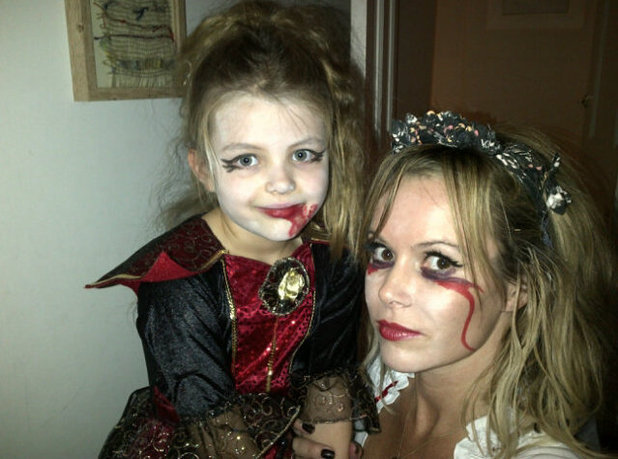 Amanda Holden, halloween, twitter