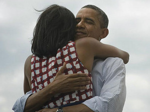 Barack Obama posts tweet celebrating his re-election