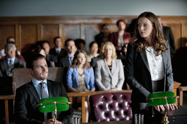 Arrow S01E05: 'Damaged'