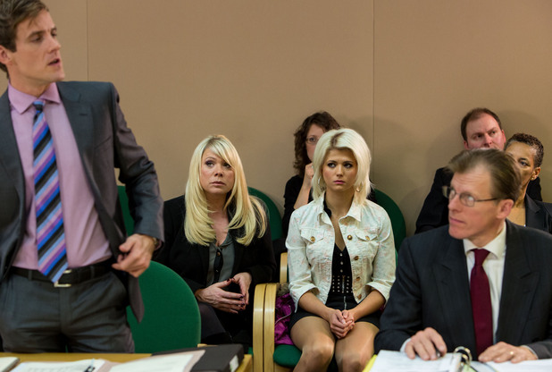 EastEnders: 4547: 2012-12-13