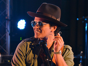 Bruno Mars at Radio 1 Live Lounge