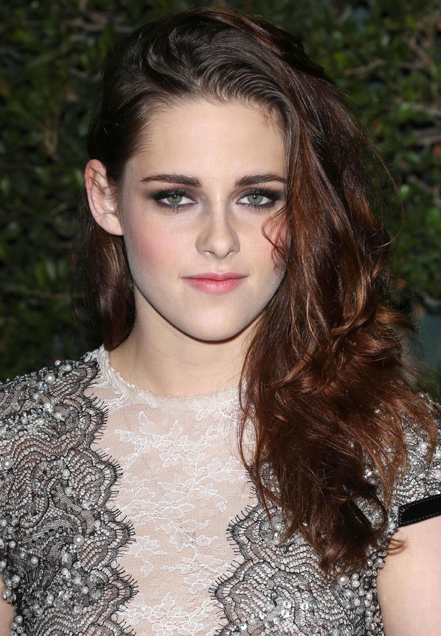 The Academy of Motion Pictures Arts and Sciences' Governors Awards - Arrivals
Featuring: Kristen Stewart
Where: Los Angeles, California, United States
