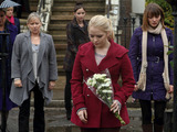 Tanya, Carol, Lauren, Abi and Alice after Derek's death