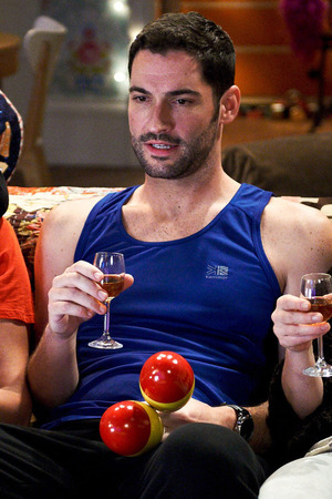 Miranda - Season 3, Episode 2: Stevie (SARAH HADLAND), Penny (PATRICIA HODGE), Miranda (MIRANDA HART), Gary (TOM ELLIS), Tilly (SALLY PHILLIPS)