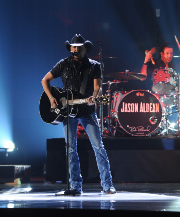 Jason Aldean performs at the 2012 American Country Awards at Mandalay Bay Resort and Casino