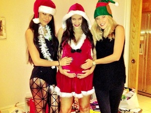Imogen Thomas pregnant at Christmas 20.12.12