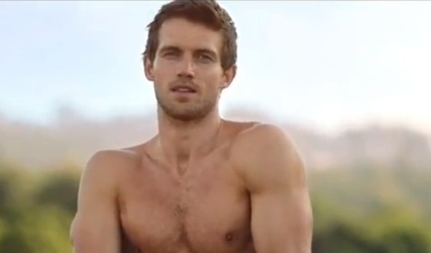 Gay Spy New Diet Coke Hunk Revealed In Hot And Steamy Shirtless Advert Celebrity Blog 