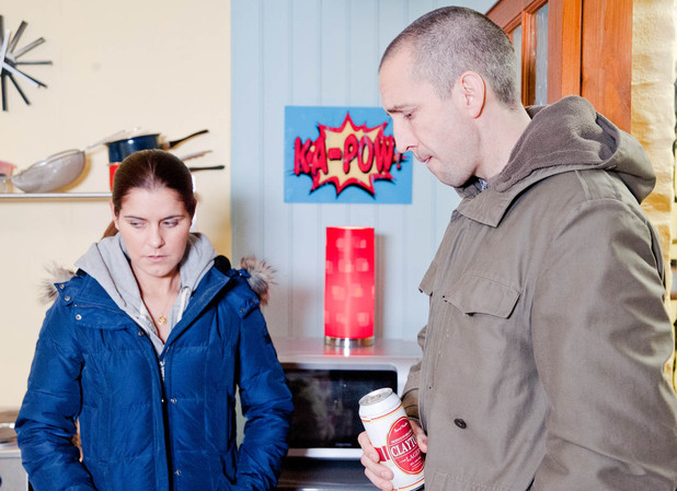 6477: Sam wants to have a talk with Rachel but will they open up about their feelings?