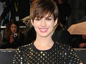 Anne Hathaway at the BAFTAs