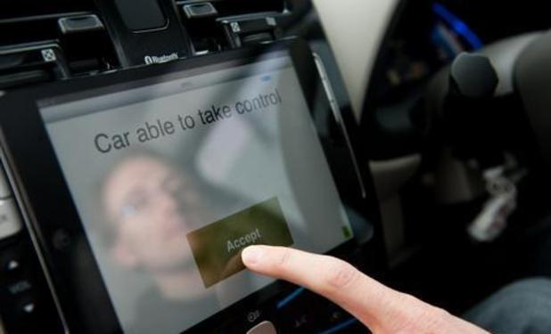 Self-drive car tested in Oxford