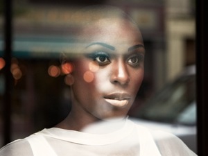 Laura Mvula press shot 2013