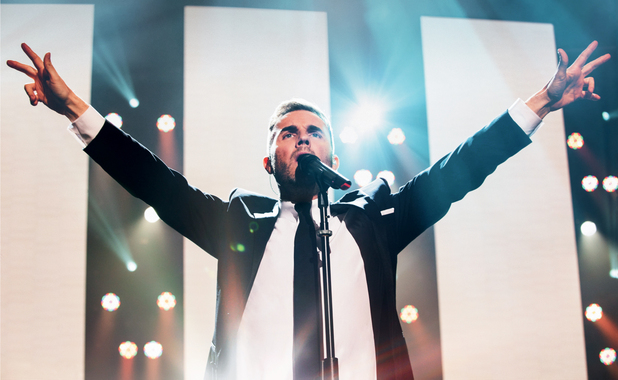 Gary Barlow performing in Manchester for his first live DVD.
