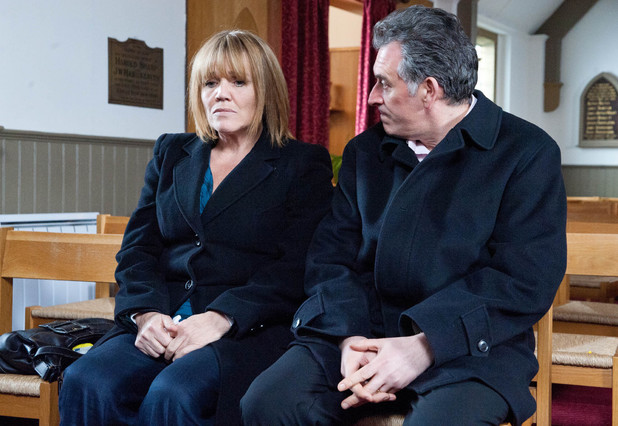 Emmerdale Ep. 6503, 18-03-13