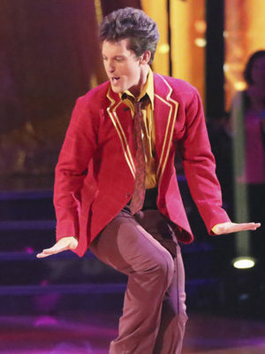 Dancing with the Stars 2013 - week 2: Dorothy Hamill and Tristan MacManus