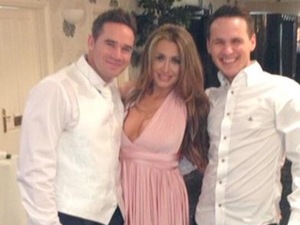 Lauren Goodger tweets picture from Katie Price wedding.
