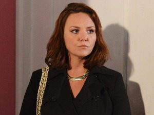Janine returns to Albert Square