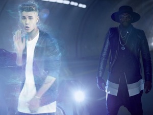 will.i.am and Justin Bieber '#thatPOWER' music video.