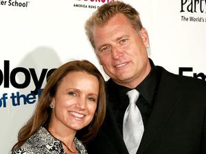 Joe Simpson and wife Tina Simpson at the premiere of 'Employee of the Month' in California, September 2006.