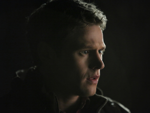Zach Roerig as Matt in The Vampire Diaries S04E21: 'She's Come Undone'