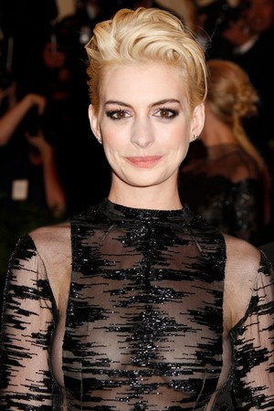 anne-hathaway-hair.jpg