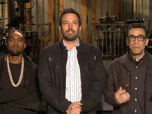 Ben Affleck, Kanye West and Fred Armisen in 'SNL'